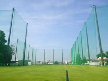 横田基地ゴルフ練習場